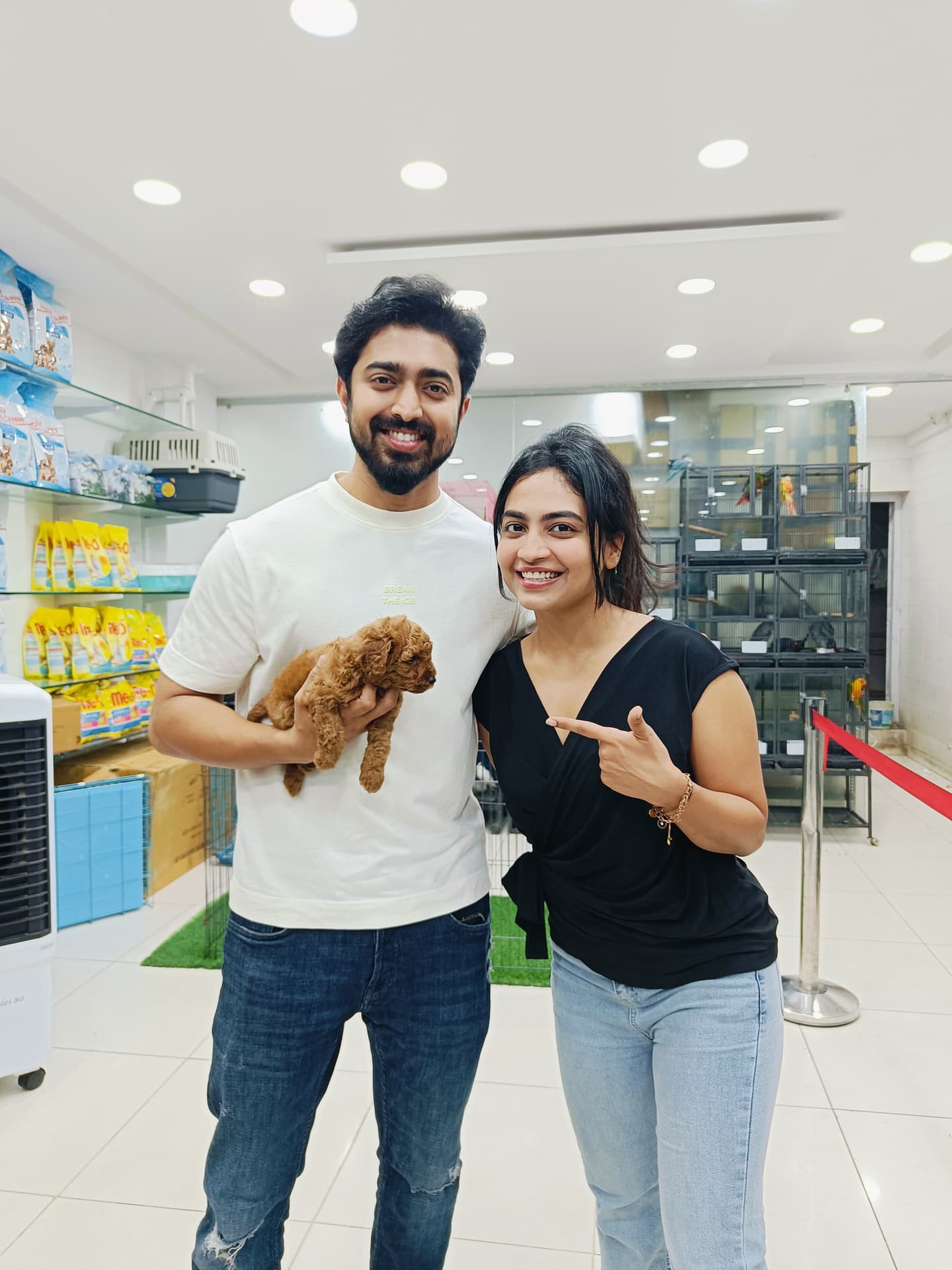 Happy Danny Pet Store family